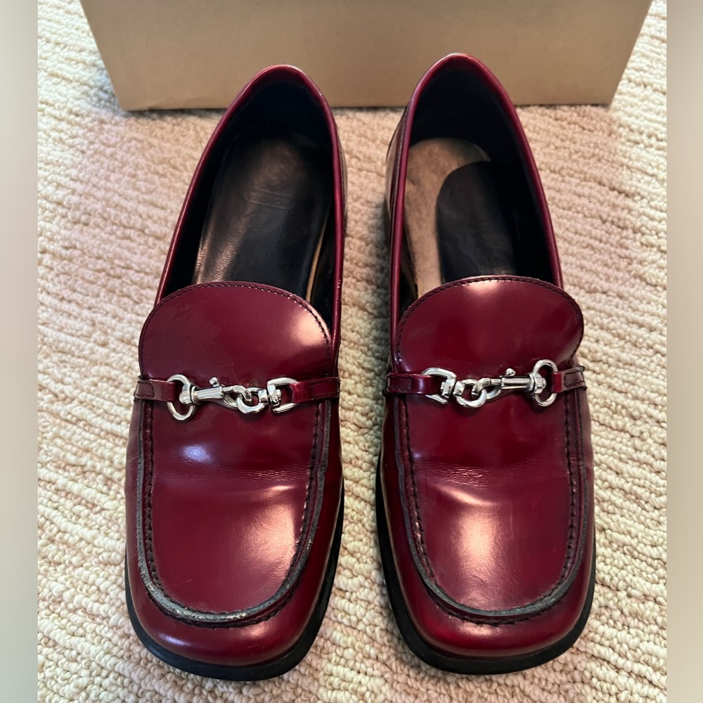 Coach “Cherie Spazzalatto” loafer in dark red - Size 7.5